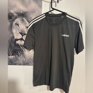 Adidas athletic t-shirt